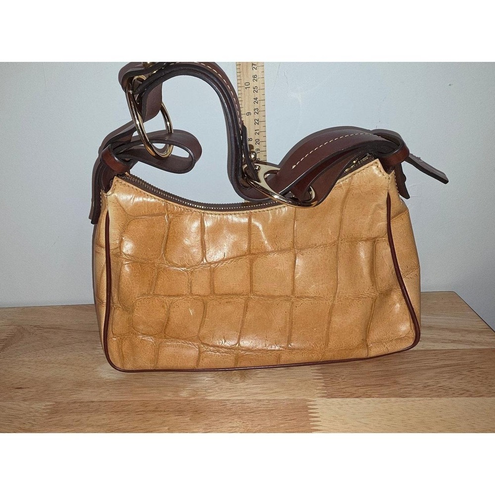 vintage Dooney & Bourke crocodile-embossed leather shoulder hobo bag yellow - Picture 2 of 5